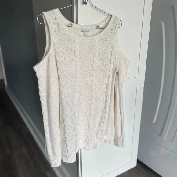 New York & Company Cold Shoulder Ivory Knit Sweater Women’s Medium - Picture 3 of 12